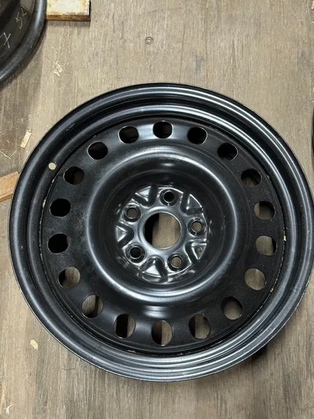 Диски автомобильные Toyota 7х17" 5x114,3 et35 60.1 ТЗСК черный