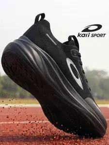 Кроссовки Kari