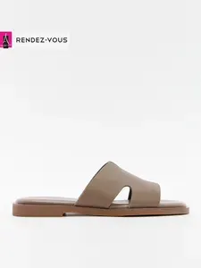 Шлепанцы TENDANCE