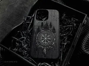 Чехол для Apple iPhone 13 Pro Max, деревянный, противоударный бампер, с гравировкой Вегвизир, черный
