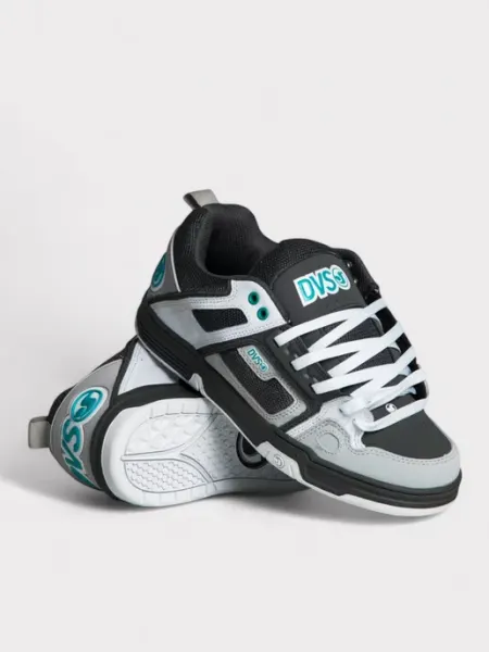 Кроссовки DVS