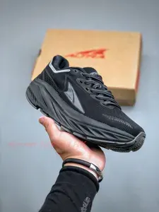 Кроссовки ALTRA