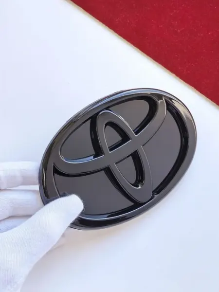 Эмблема Toyota 130*90 мм значок шильдик Toyota GoGoAuto