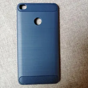 Высококачественный силиконовый чехол темно-синего цвета для смартфона Xiaomi Mi Max 2.