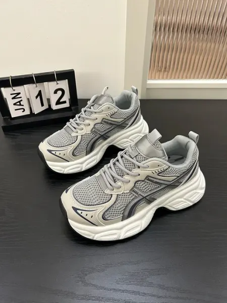 Кроссовки STARLACES