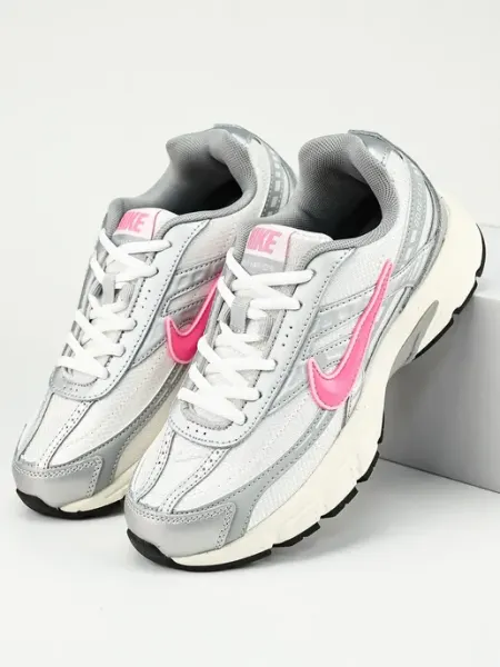 Кроссовки спортивные Initiator air Gore-tex Nike
