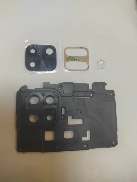 Стекло камеры для Xiaomi Redmi 10C (220333QNY) в рамке, черное