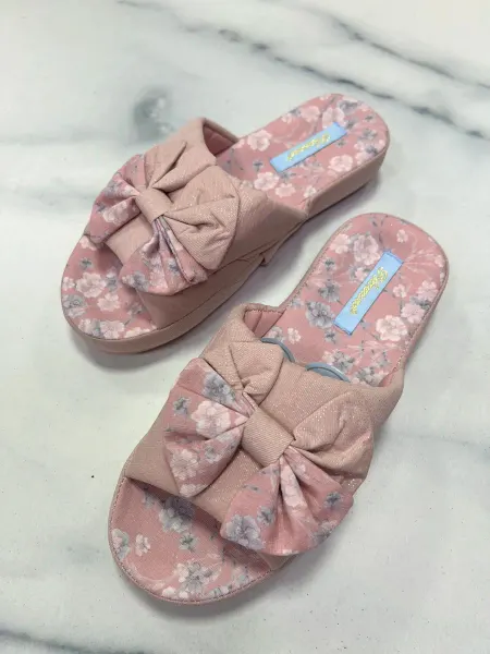Grandshoes Тапочки домашние с бантом