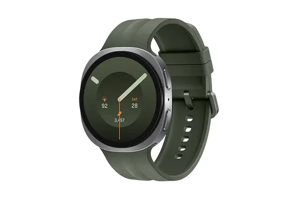 Смарт-часы Samsung Galaxy Watch9 (44 мм), "1.5" Super AMOLED, серебро LTE
