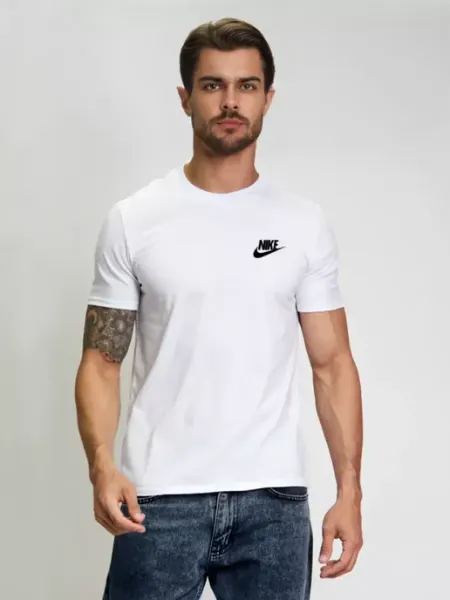 Nike Футболка белая базовая оверсайз с принтом