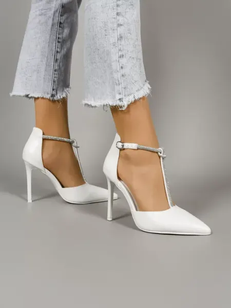 Teet Space Shoes Туфли на низком каблуке вечерние
