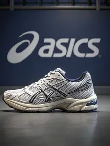 Кроссовки ASICS
