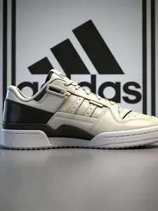 Кроссовки Adidas кроссовки адидас