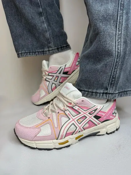 ASICS Спортивные кроссовки