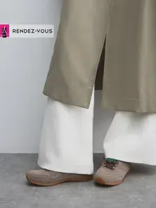 Кроссовки TENDANCE