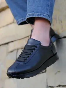 Кроссовки zakashoes