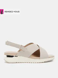 Сандалии TENDANCE