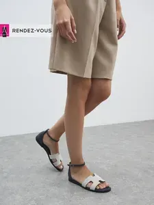 Сандалии TENDANCE
