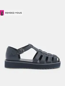 Сандалии TENDANCE