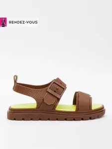 Сандалии Melissa