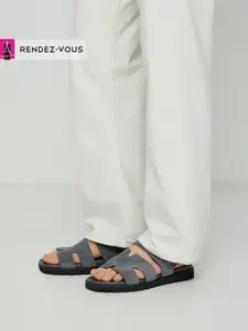 Сандалии TENDANCE