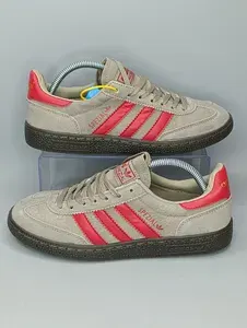 Кроссовки КросоЛёт Spezial