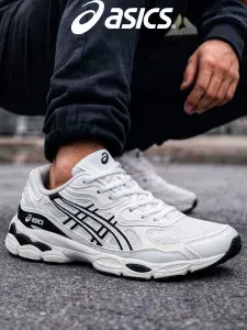 Кроссовки ASICS