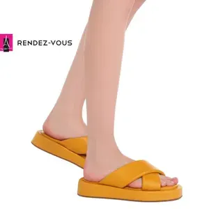 Шлепанцы TENDANCE
