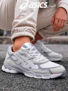 Кроссовки ASICS