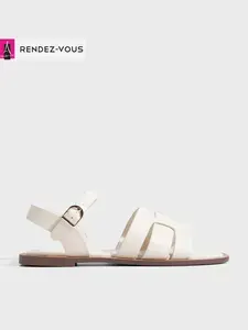 Сандалии TENDANCE