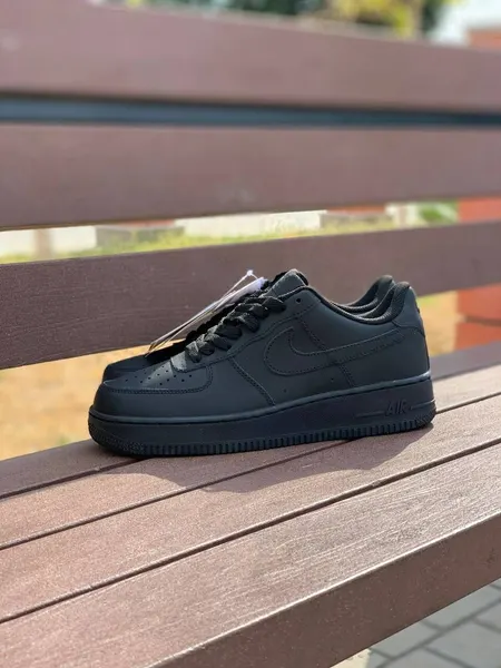 NIKEКроссовки