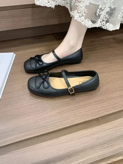 Женские балетки