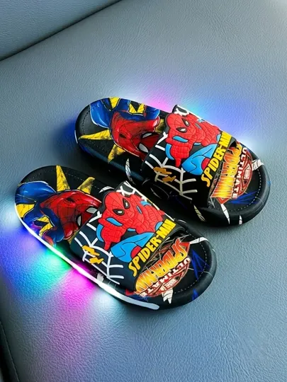 Детские светящиеся шлепанцы Spider-Man