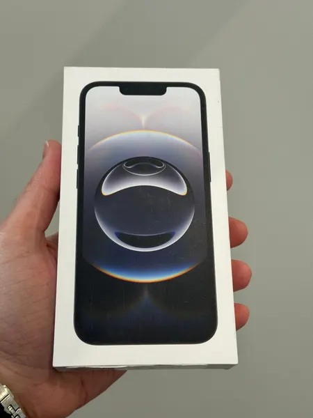 Apple iPhone 16e 128GB