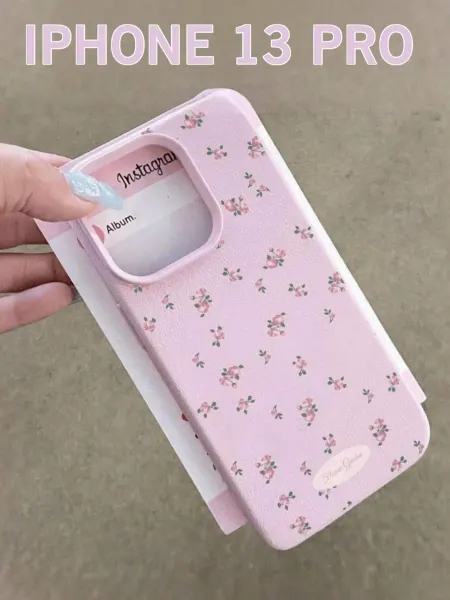 CASE HOUSE Силиконовый чехол на iPhone 13 pro с цветочками