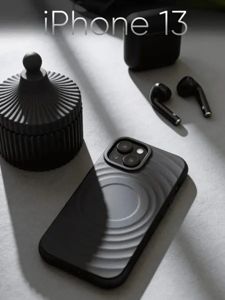 CaseLixx Чехол на iPhone 13 с усиленными углами