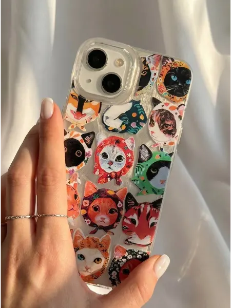 CaseLove Чехол на iPhone 13 коты платки