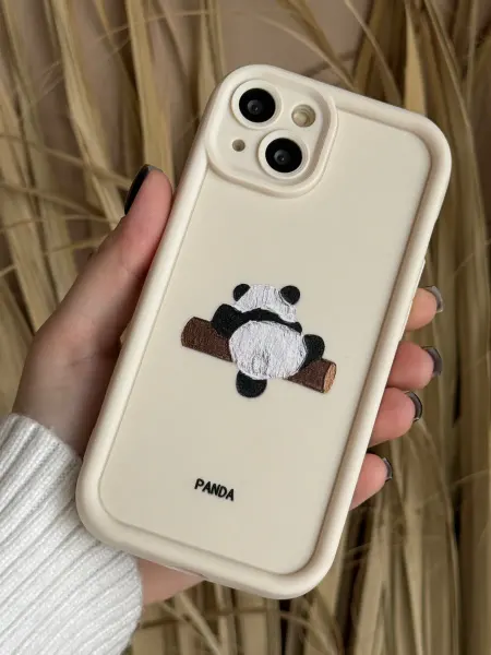 CaseLove Чехол на iPhone 13 с принтом Панда
