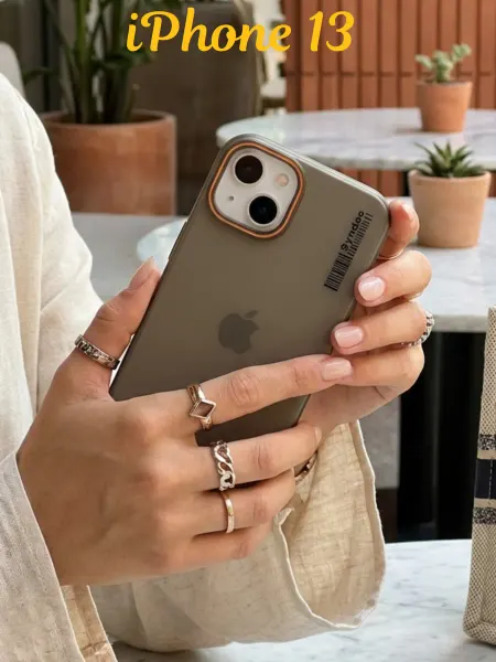 DropCase Чехол на iPhone 13 Черный