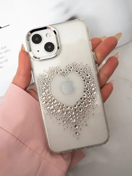 О'кейси Чехол на iPhone 13 со стразами