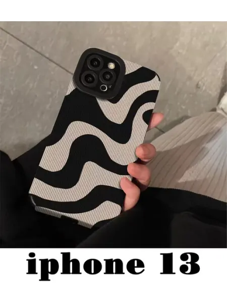 МАХА чехол на iphone 13