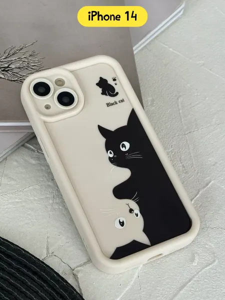 CaseLove Чехол на iPhone 14 с принтом котики