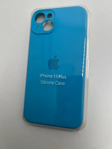 Чехол на iPhone 15 Plus силиконовый