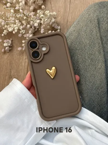 Smart Cover Чехол на iphone 16 эстетичный