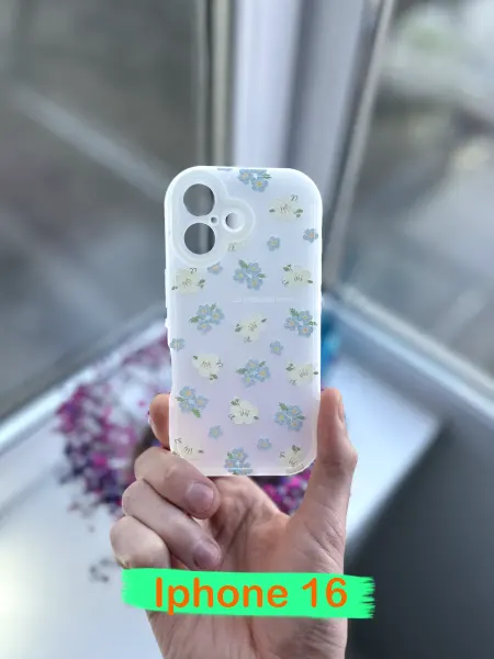 Let me out Чехол на iphone 16 с принтом силиконовый защитный с цветами
