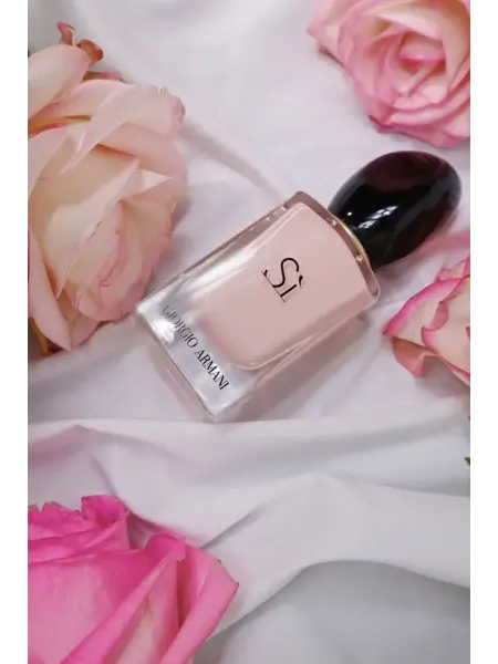 Стойкие духи Духи женские Giorgio Armani Si Parfum 100мл