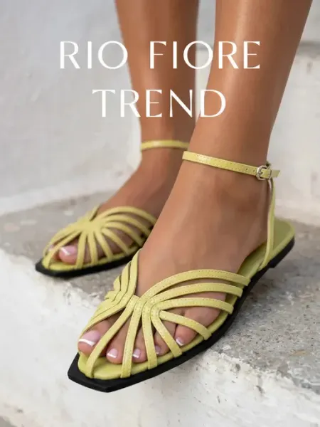 Rio Fiore Босоножки летние на низком каблуке с ремешком лаковые
