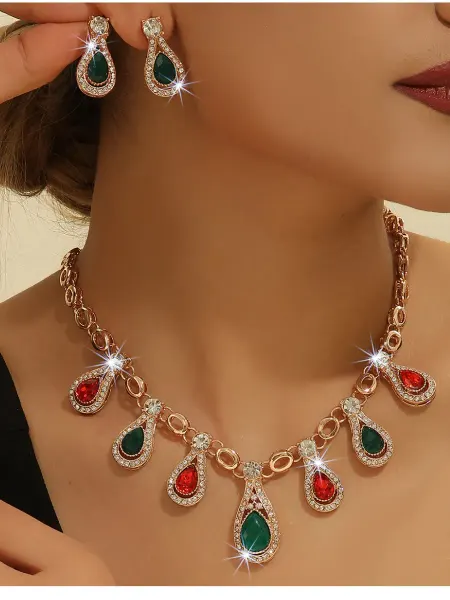 Goods with love Комплект украшений колье серьги