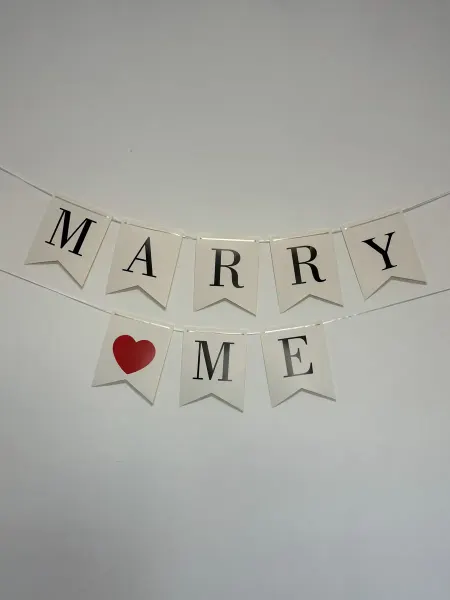 Soni Гирлянда растяжка MARRY ME
