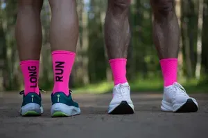 Компрессионные носки IN RUN WE TRUST розовый